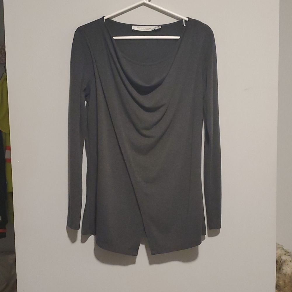 💫 2/$30 • Scoop Neck Sweater